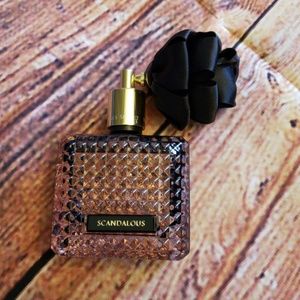 Victoria Secret scandalous perfume